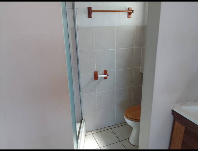 3 BEDROOM APARTMENT RENTED IN AMANZIMTOTI